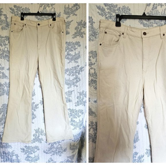 Size 34 Reitmans R Jeans Flare Leg High Rise - Picture 1 of 7